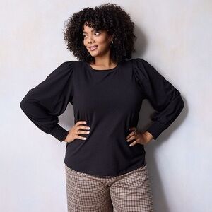 LC Lauren 1X black smocked cuff top